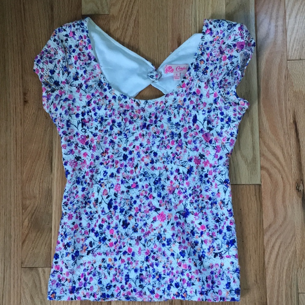 A flowery top